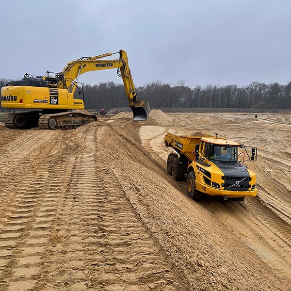 Erd-, Kanal- und Straßenbau Logistikzentrum, Stelle